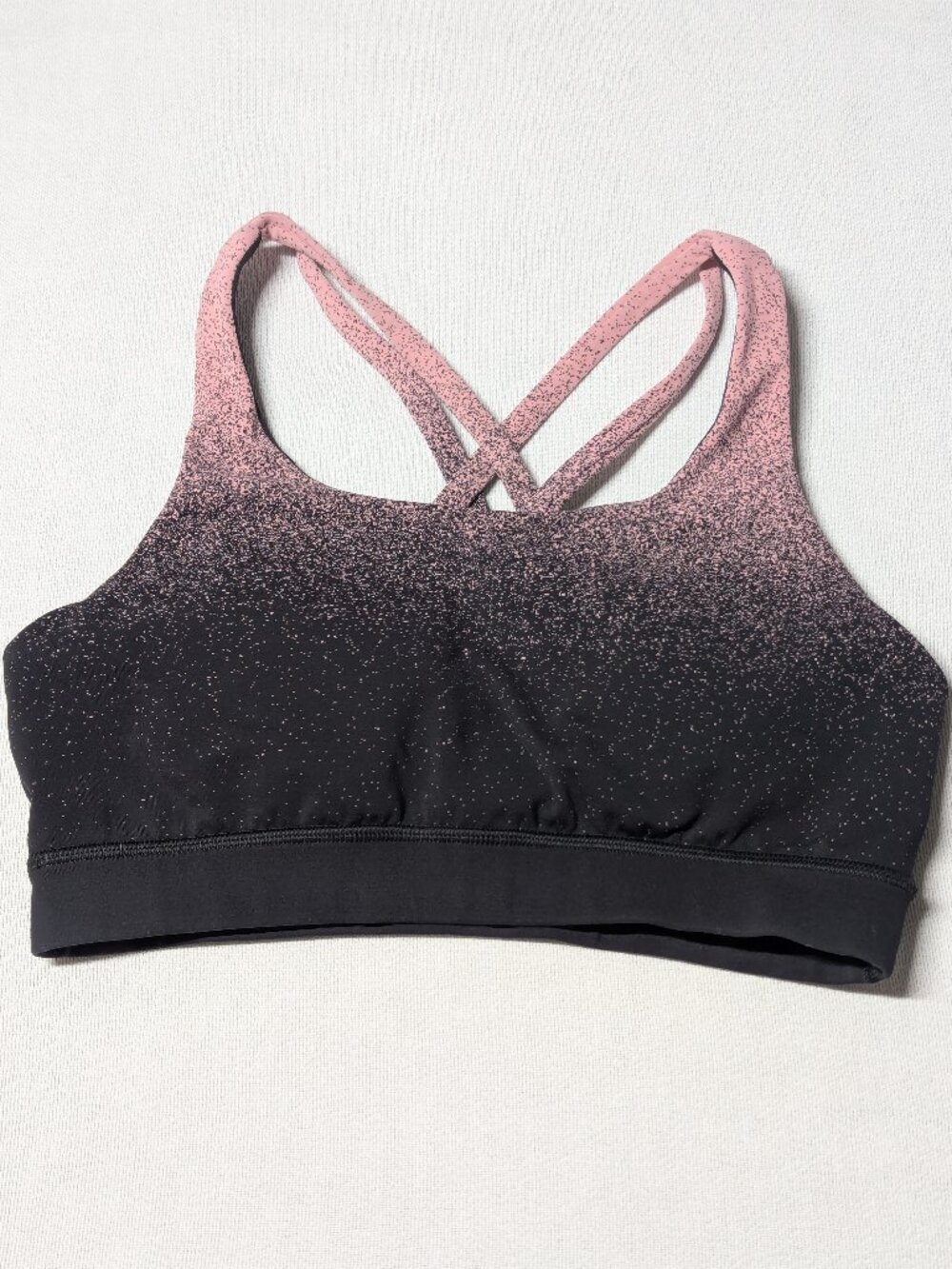 Lululemon Energy Bra *Medium Support - Size 6